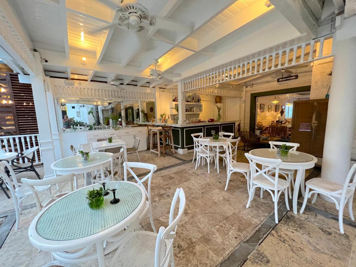 Vacation Studios With Rooftop Pool, Beach Club, Spa, Restaurants - Ducassi Collection - Playa Los Corales Пунта-Кана Екстер'єр фото