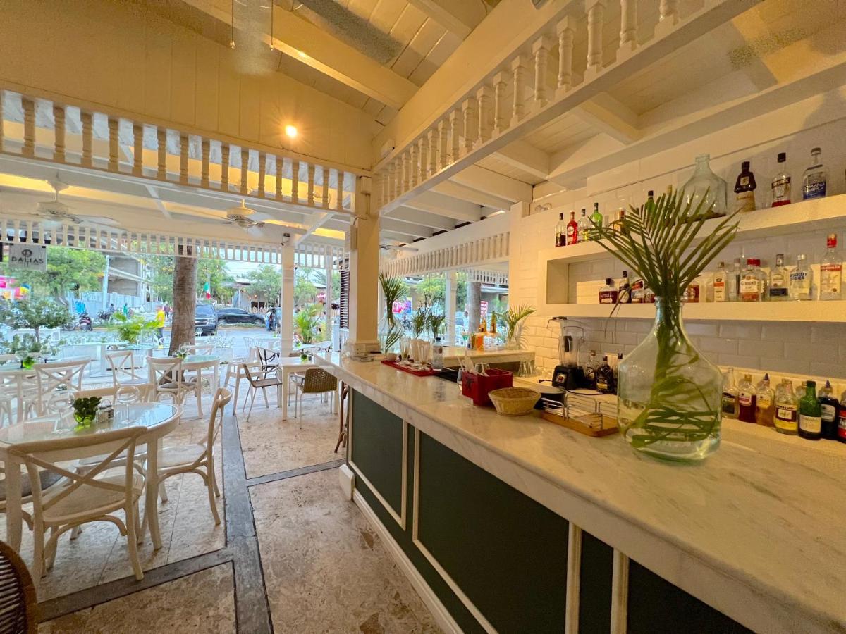 Vacation Studios With Rooftop Pool, Beach Club, Spa, Restaurants - Ducassi Collection - Playa Los Corales Пунта-Кана Екстер'єр фото
